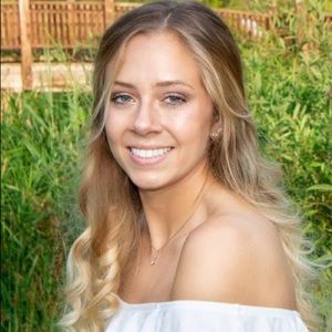 Meet your Posher, Erika